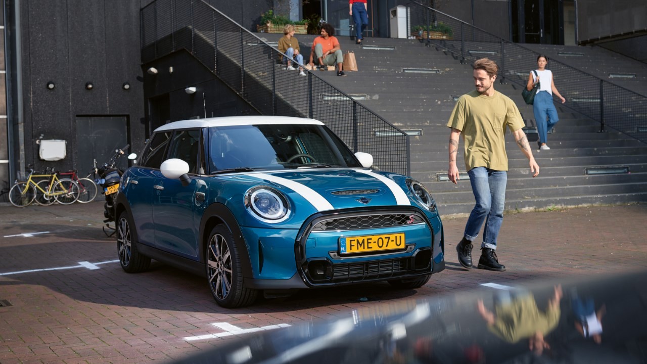 MINI 5-door Hatch MINI 5-door Hatch